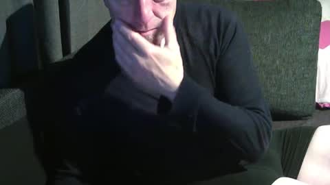 ArnSwart online show from April 12, 5:36 pm