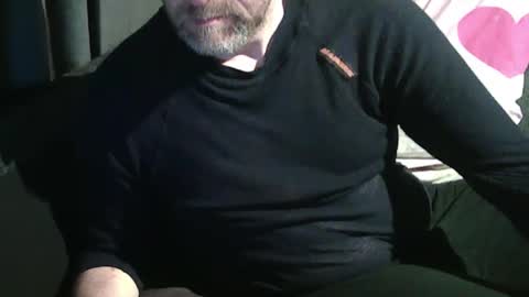 Snapshot of swartarn chatting on October 13, 3:18 pm ArnSwart online show from October 13, 3:18 pm