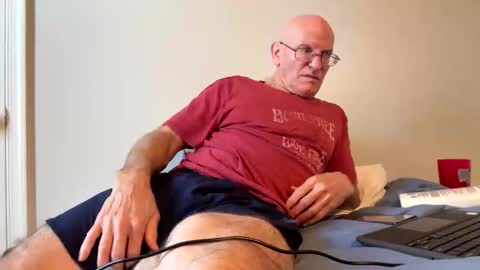 Zeppelin man online show from April 11, 2:20 pm