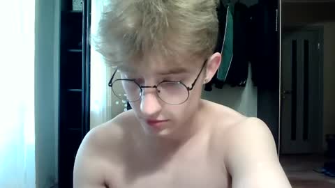 Sweet boy06 online show from June 24, 9:45 am