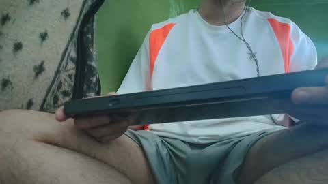 Snapshot of sweet_guy36 chatting on October 8, 4:55 pm sweet_guy36 online show from October 8, 4:55 pm
