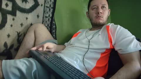 sweet_guy36 online show from November 2, 2:21 pm