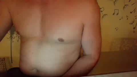 sweet_travelbook online show from April 8, 11:35 pm