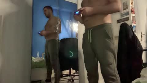 sweetandstrongjoy online show from March 13, 12:40 am