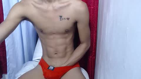 Snapshot of sweetbigcockz chatting on September 30, 5:38 pm sweetbigcockz online show from September 30, 5:38 pm