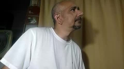 sweetcuervo independent model online show from April 1, 4:25 am