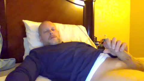 Snapshot of sweetg233 chatting on January 26, 8:03 am sweetg233 online show from January 26, 8:03 am