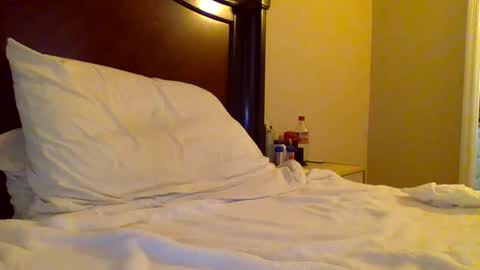 Snapshot of sweetg233 chatting on December 28, 6:50 pm sweetg233 online show from December 28, 6:50 pm