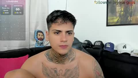 SWEETLATINBOY  online show from April 18, 10:09 pm