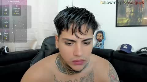 SWEETLATINBOY  online show from May 18, 11:49 am