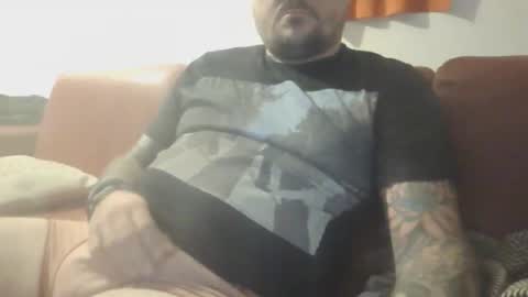 Snapshot of sweetlove090 chatting on October 2, 7:29 pm sweetlove090 online show from October 2, 7:29 pm