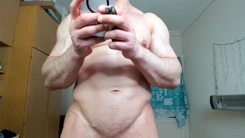 Snapshot of sweetmuscles_boy chatting on March 12, 2:56 pm Lorenzo online show from March 12, 2:56 pm