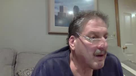 Snapshot of sweetsforu326 chatting on January 1, 10:13 pm sweetbrowneyes623 online show from January 1, 10:13 pm