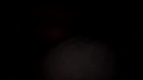 mia and max online show from March 1, 11:32 am