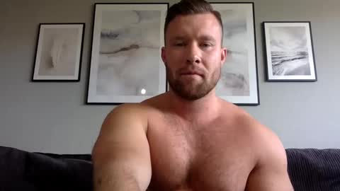 Snapshot of swekingxx chatting on October 14, 12:12 pm swekingxx online show from October 14, 12:12 pm