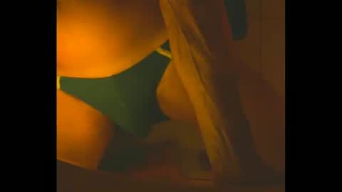 Snapshot of swimjock92262 chatting on February 15, 6:01 pm swimjock92262 online show from February 15, 6:01 pm