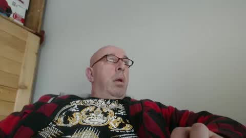 swissscooby55 online show from December 7, 9:28 am