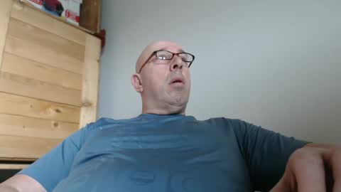 swissscooby55 online show from February 23, 8:22 am