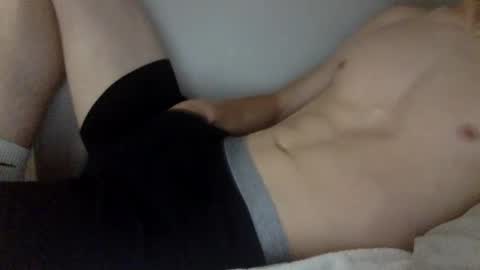 Snapshot of switchboi_69 chatting on October 6, 11:20 pm switchboi_69 online show from October 6, 11:20 pm