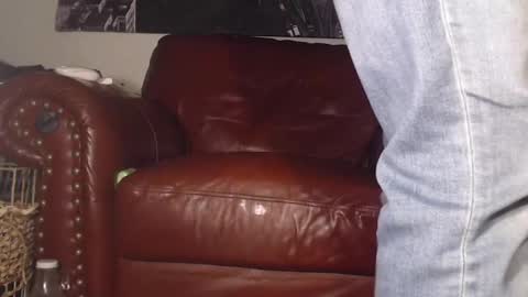 Snapshot of swolebbc chatting on January 3, 5:28 am The DickGod online show from January 3, 5:28 am
