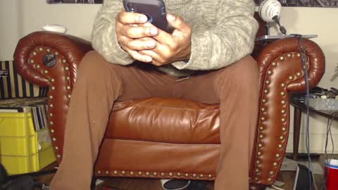 Snapshot of swolebbc chatting on January 25, 5:29 am The DickGod online show from January 25, 5:29 am