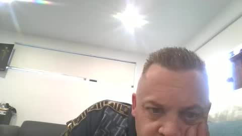 sxylegsturnmeon online show from November 3, 8:32 pm