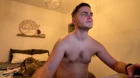 syl092 online show from February 11, 5:29 pm