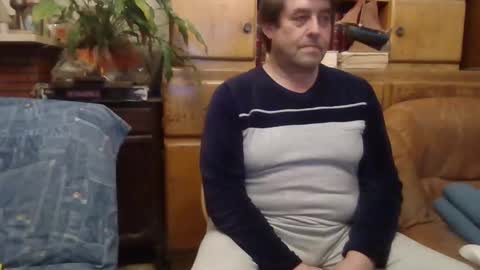 Snapshot of sympa_trique chatting on December 28, 6:50 pm sympa_trique online show from December 28, 6:50 pm