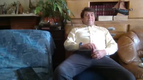 Snapshot of sympa_trique chatting on December 6, 11:33 am sympa_trique online show from December 6, 11:33 am