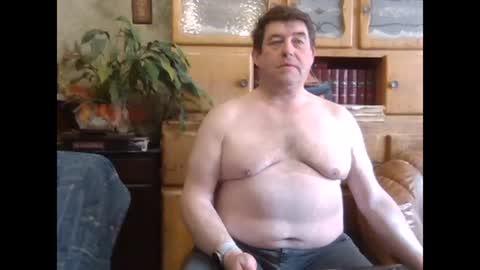 Snapshot of sympa_trique chatting on February 17, 12:16 pm sympa_trique online show from February 17, 12:16 pm