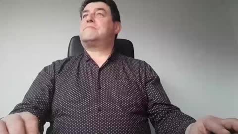 Snapshot of sympa_trique chatting on February 14, 4:52 pm sympa_trique online show from February 14, 4:52 pm