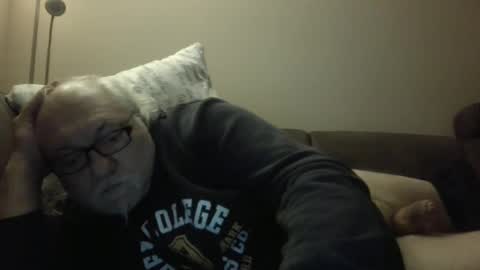synek65 online show from December 23, 5:17 am