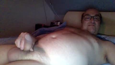 Snapshot of t0815 chatting on September 23, 7:24 pm t0815 online show from September 23, 7:24 pm