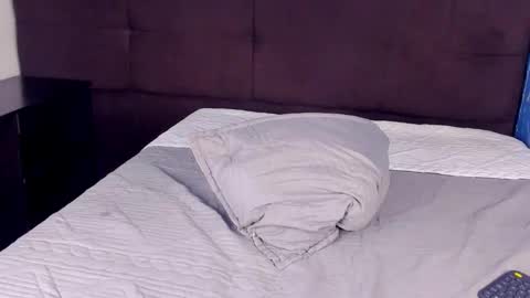 Snapshot of tachala_ chatting on October 28, 3:09 am Tachala  online show from October 28, 3:09 am