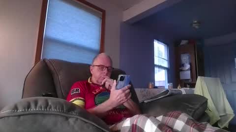 Snapshot of tacrunner66_ chatting on October 31, 12:23 am tacrunner66_ online show from October 31, 12:23 am