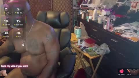 Snapshot of tadaha72 chatting on October 31, 2:24 am Tadaha72 online show from October 31, 2:24 am