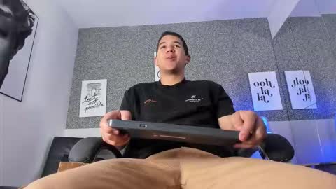 tadeo_vega online show from February 3, 3:37 am