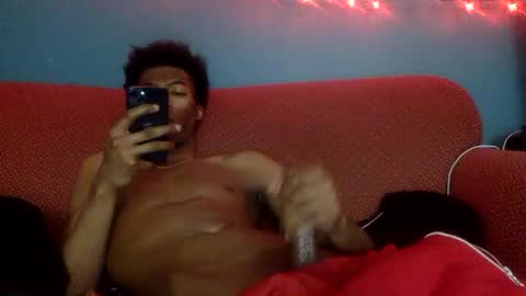 Snapshot of taejhon chatting on March 5, 8:32 am Taejhon online show from March 5, 8:32 am