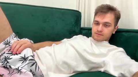Alex online show from June 21, 8:03 pm
