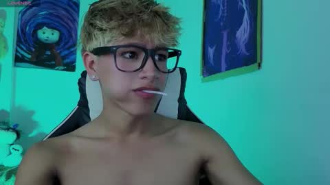 taichi online show from March 19, 12:03 am