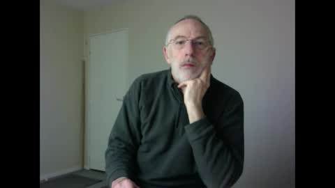 Snapshot of taliesin4321 chatting on January 19, 7:04 am Jack Pierrot online show from January 19, 7:04 am