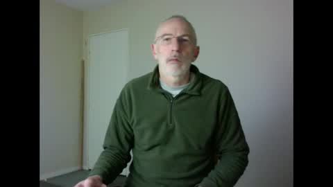 Snapshot of taliesin4321 chatting on December 22, 3:22 am Jack Pierrot online show from December 22, 3:22 am