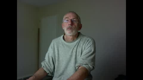 Snapshot of taliesin4321 chatting on October 13, 6:36 pm Jack Pierrot online show from October 13, 6:36 pm