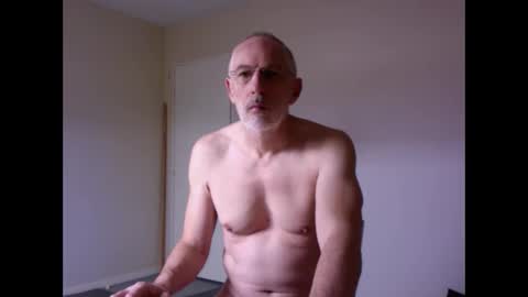 Snapshot of taliesin4321 chatting on December 25, 9:56 am Jack Pierrot online show from December 25, 9:56 am