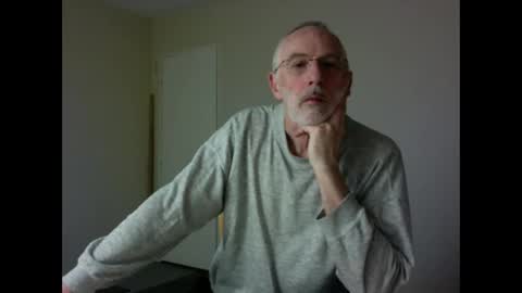 Snapshot of taliesin4321 chatting on February 23, 8:31 pm Jack Pierrot online show from February 23, 8:31 pm