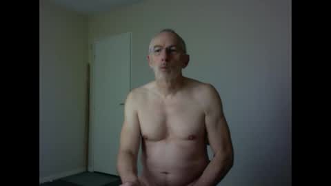 Snapshot of taliesin4321 chatting on December 31, 6:48 am Jack Pierrot online show from December 31, 6:48 am