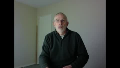 Snapshot of taliesin4321 chatting on February 20, 3:01 am Jack Pierrot online show from February 20, 3:01 am