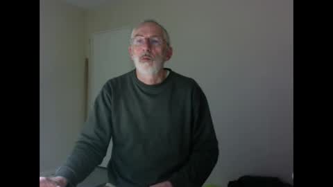 Snapshot of taliesin4321 chatting on October 31, 8:45 pm Jack Pierrot online show from October 31, 8:45 pm