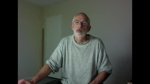 Snapshot of taliesin4321 chatting on September 15, 7:04 pm Jack Pierrot online show from September 15, 7:04 pm