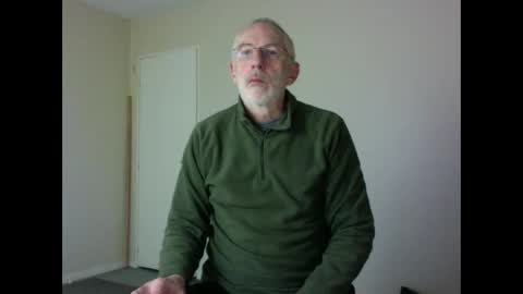 Snapshot of taliesin4321 chatting on January 4, 6:51 pm Jack Pierrot online show from January 4, 6:51 pm